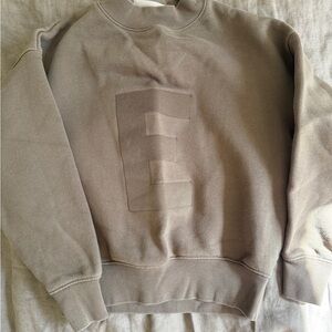 Essentials E crewneck sweater
